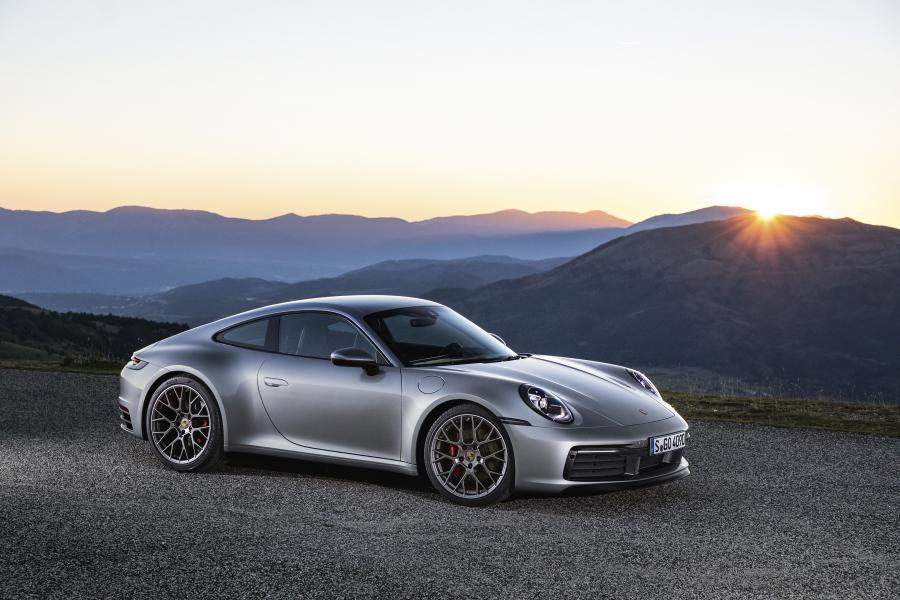  Porsche 911 Carrera 4S (992) 2019 года  (WW) (фото 26 из 60)